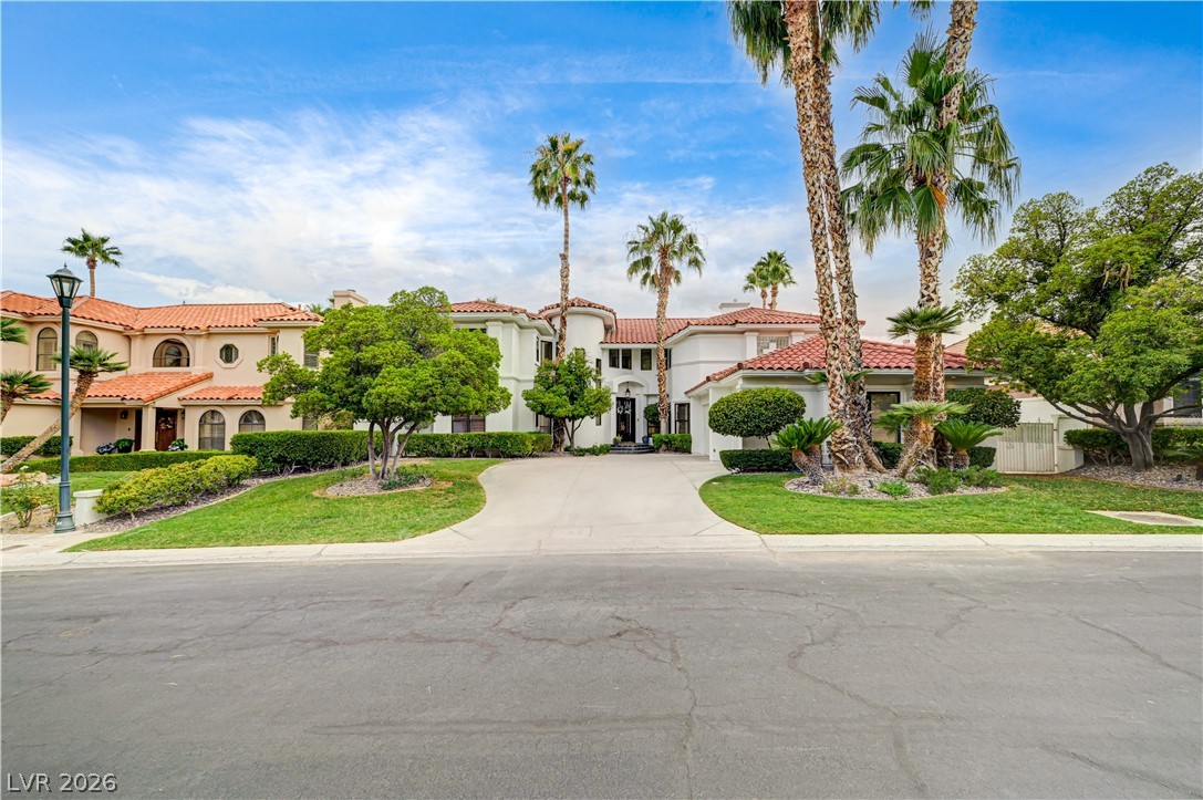 8901 Robinson Ridge Drive