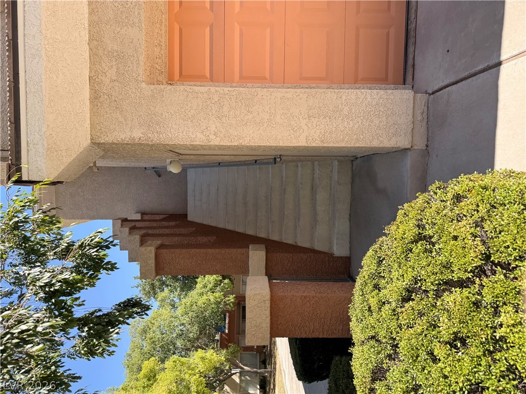 830 Cozette Court 206