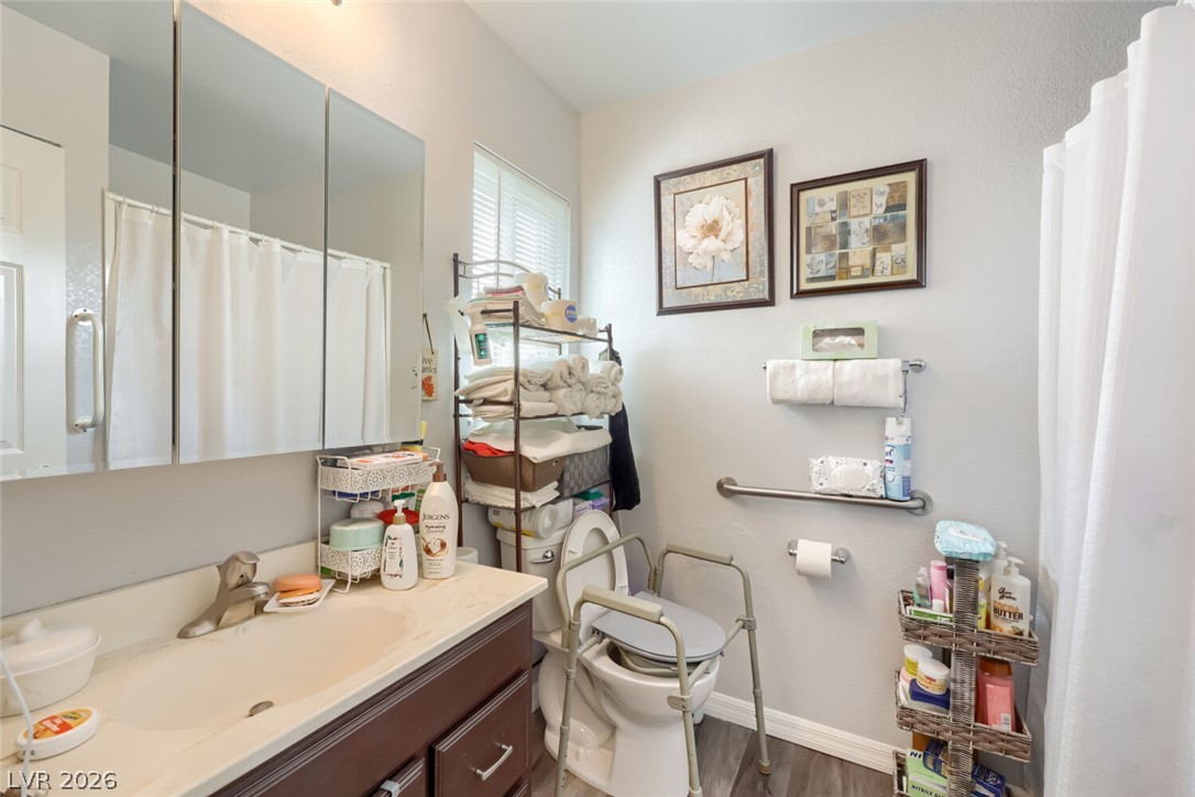 3956 Green Leaf Drive