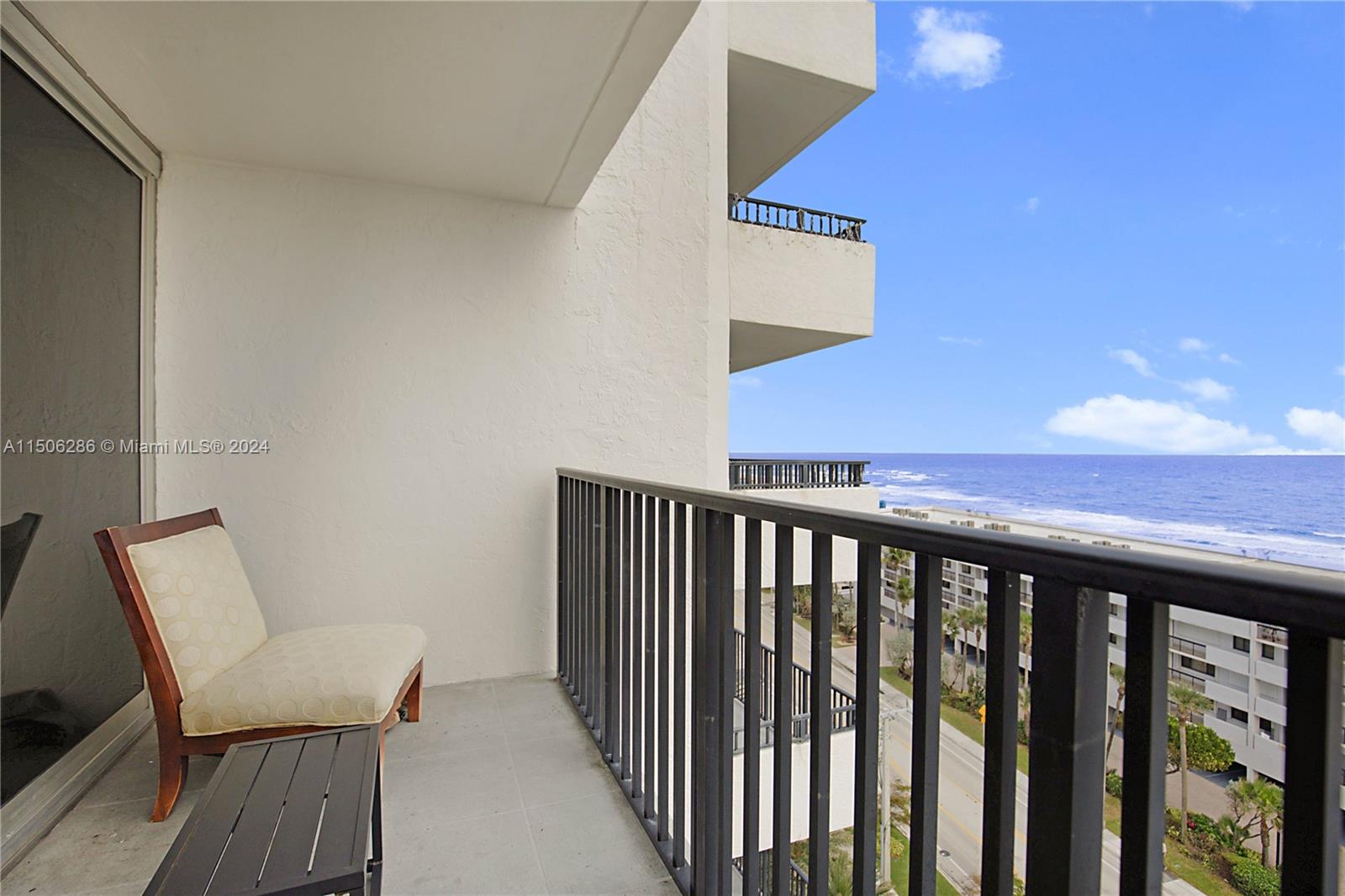525 N Ocean Blvd Unit: 1125