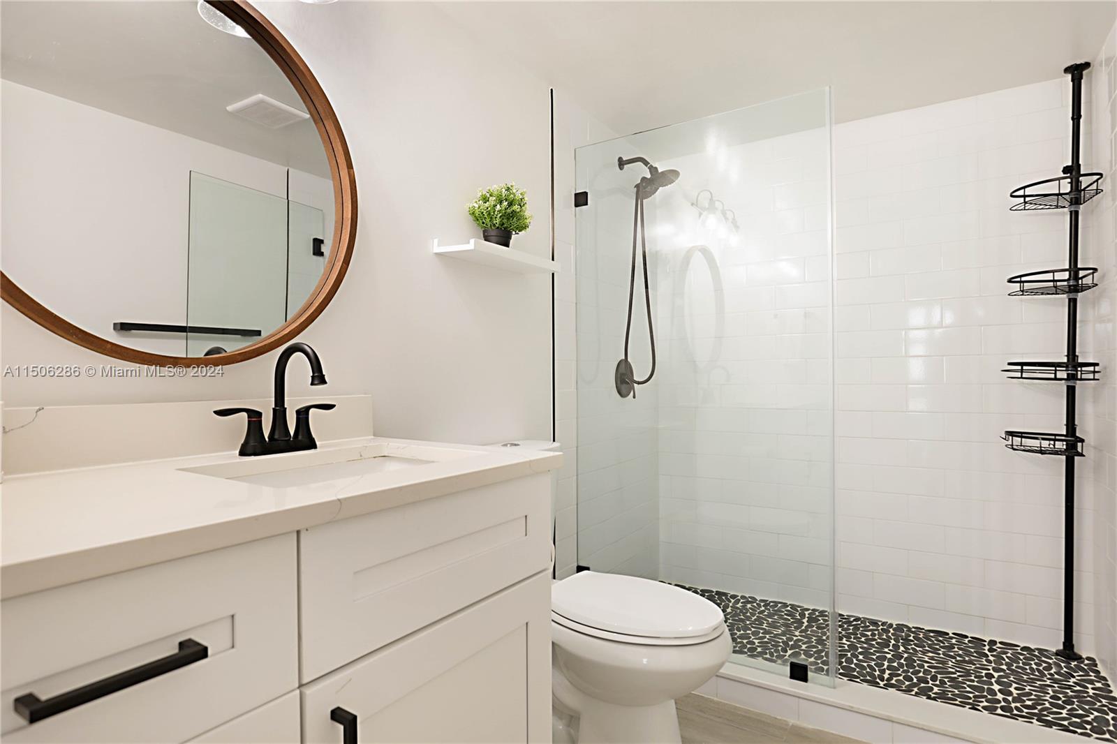 525 N Ocean Blvd Unit: 1125