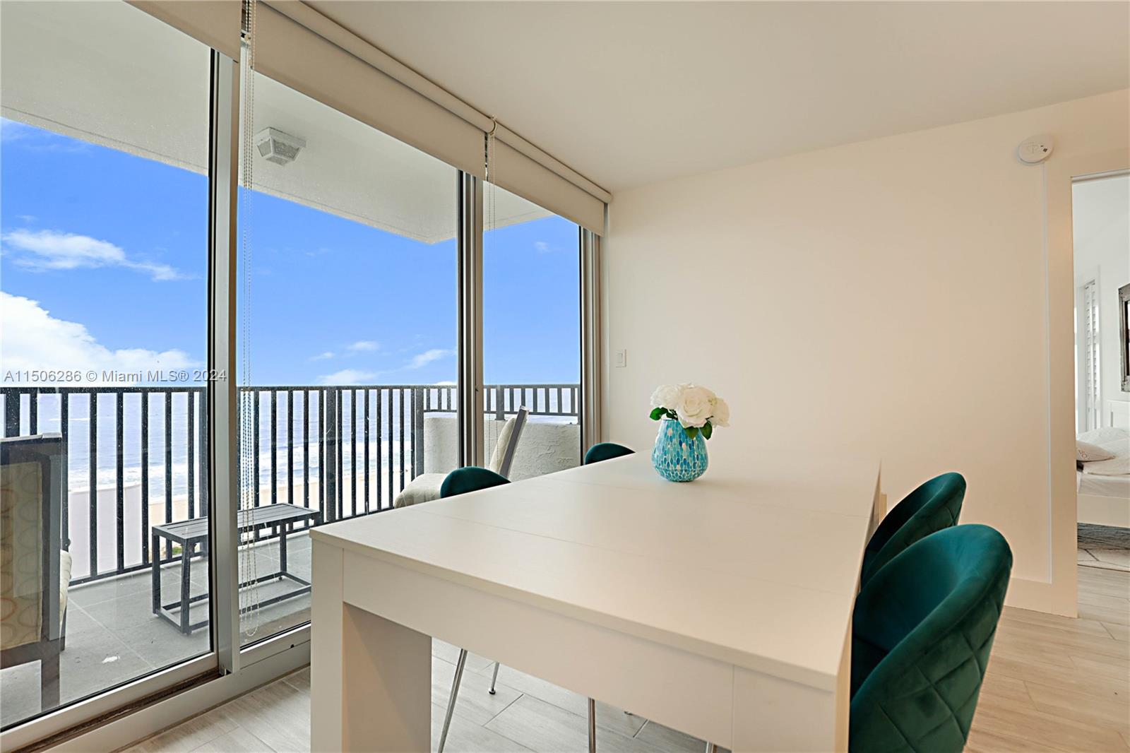 525 N Ocean Blvd Unit: 1125
