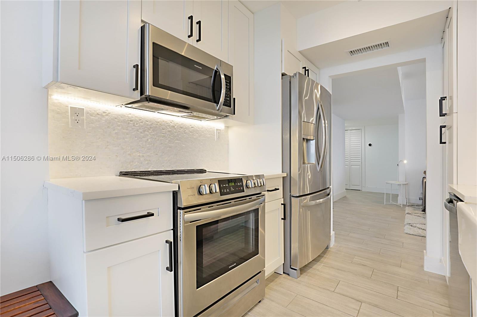 525 N Ocean Blvd Unit: 1125
