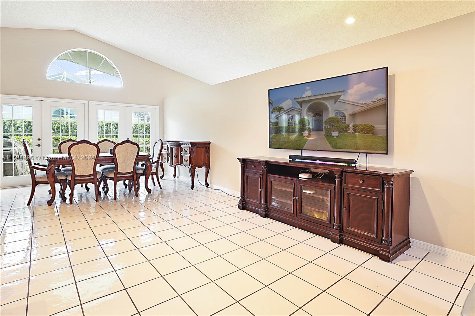 5745 Aspen Ridge Ct