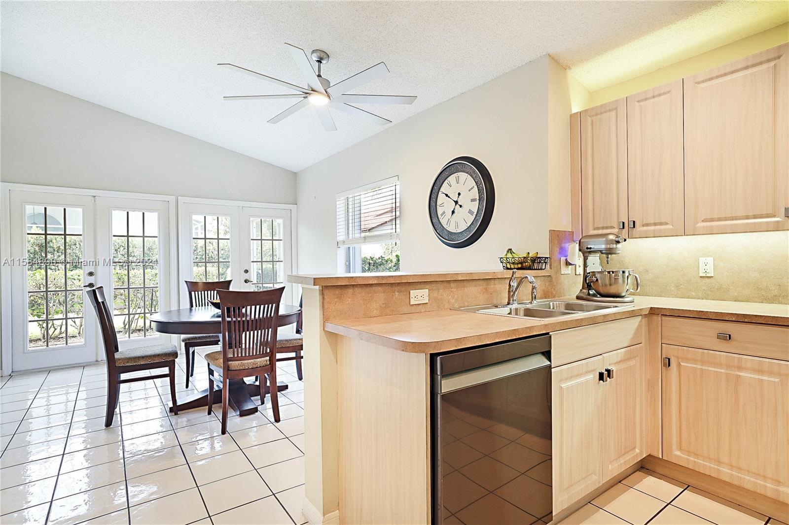 5745 Aspen Ridge Ct