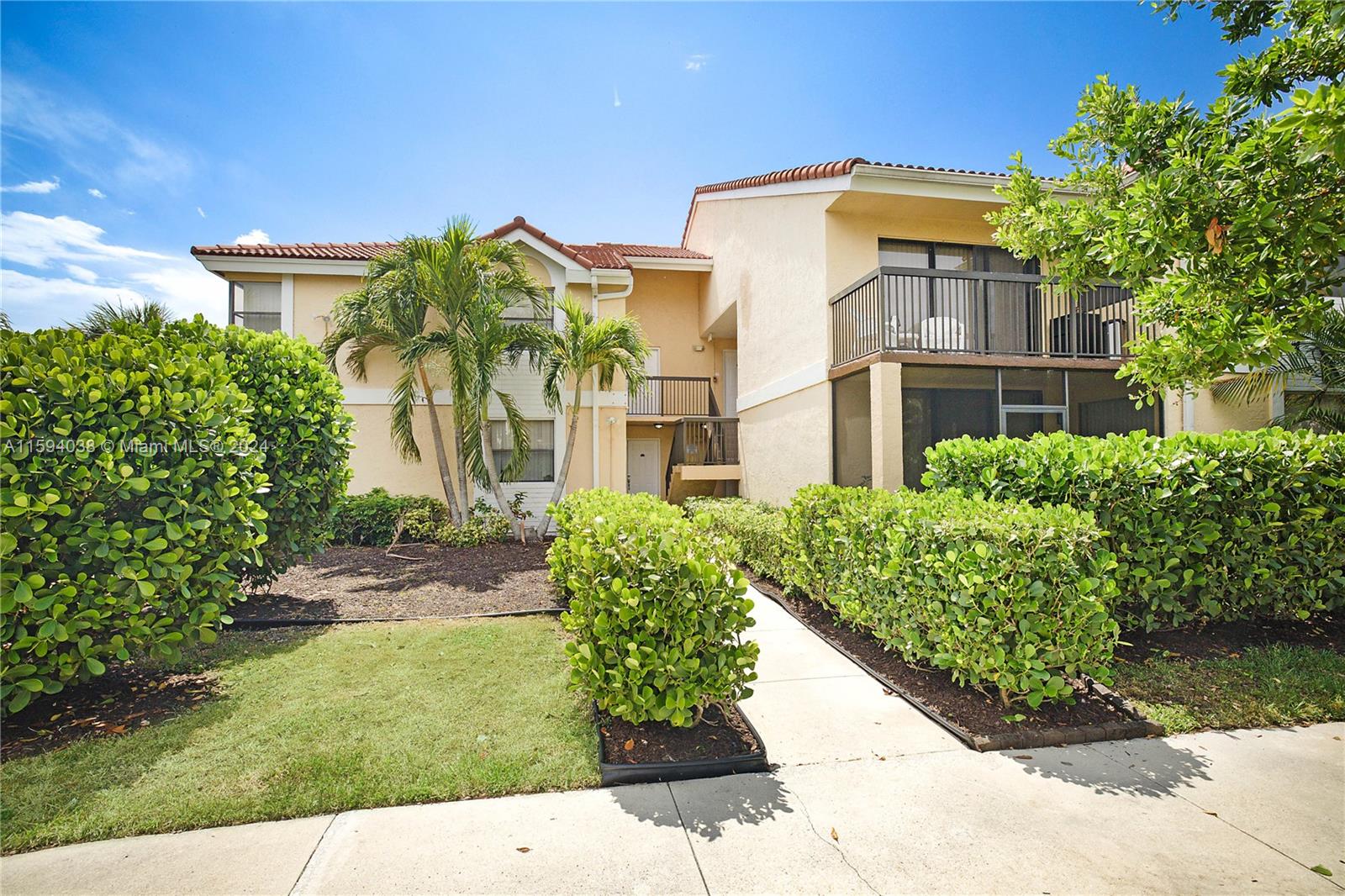 5741 Riverside Dr Unit: 202A5