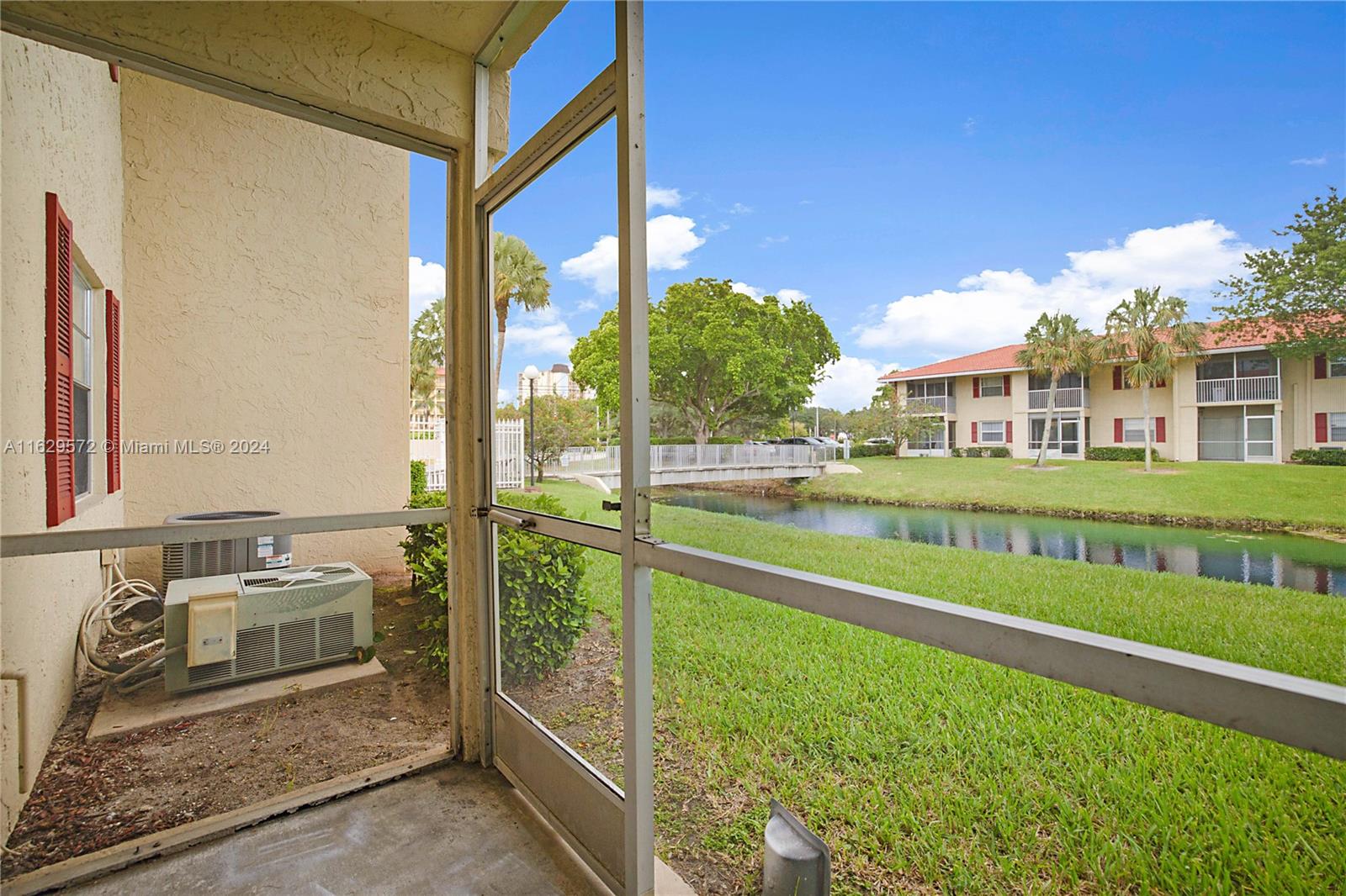 3648 N University Dr # 3 Unit: B-3