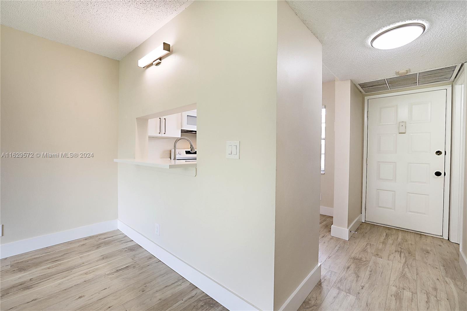 3648 N University Dr # 3 Unit: B-3