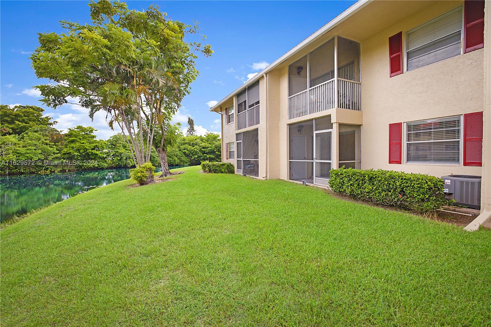3648 N University Dr # 3 Unit: B-3