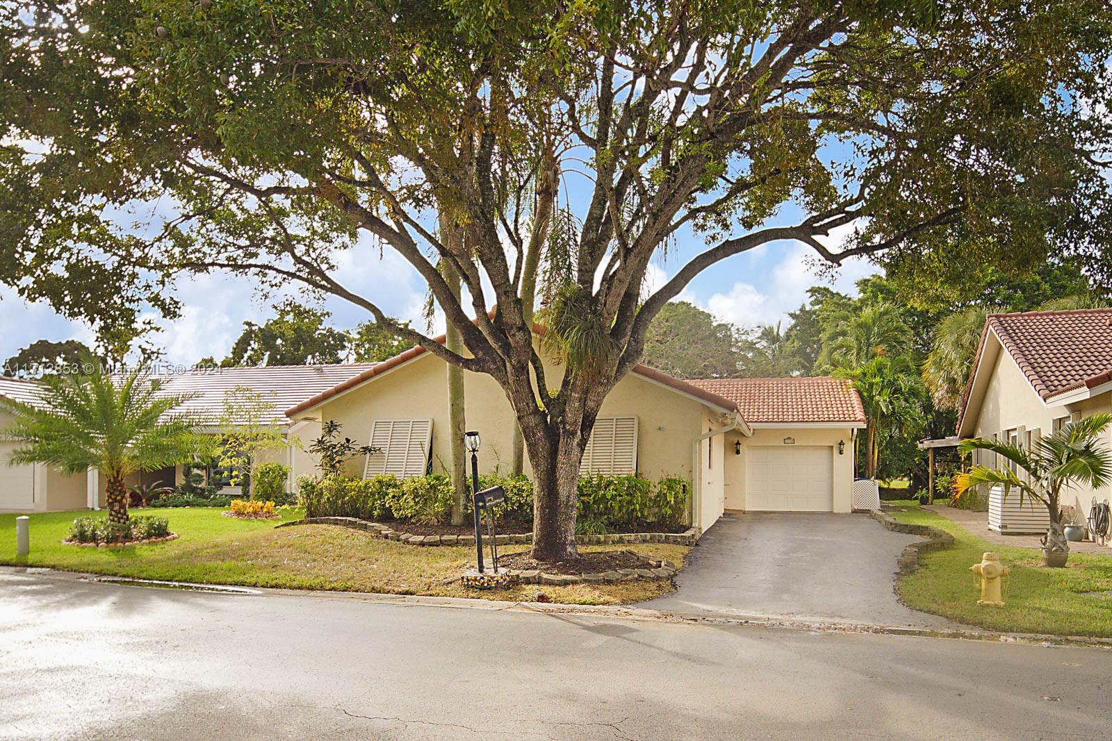 1710 Riverwood Ln