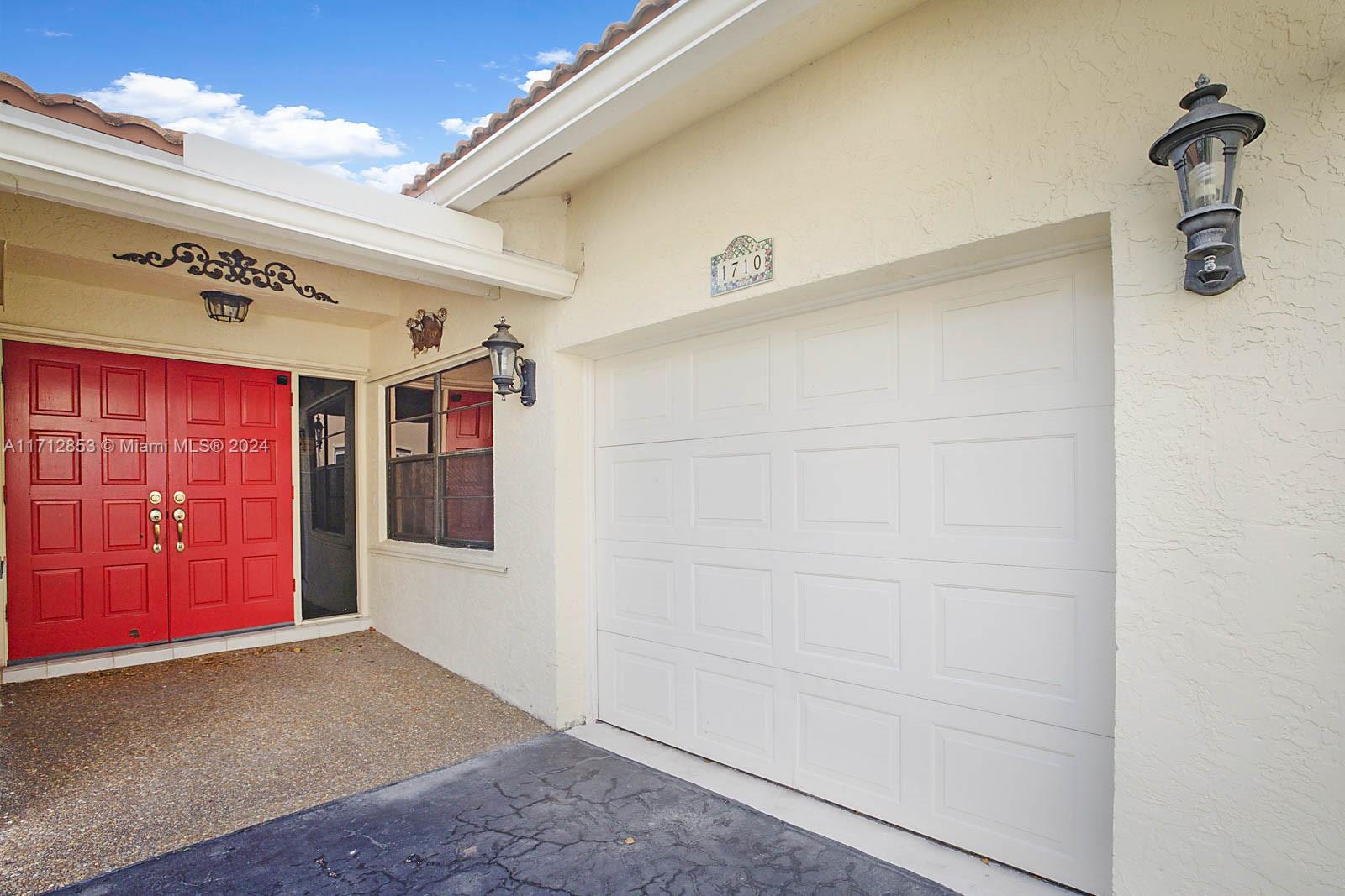 1710 Riverwood Ln