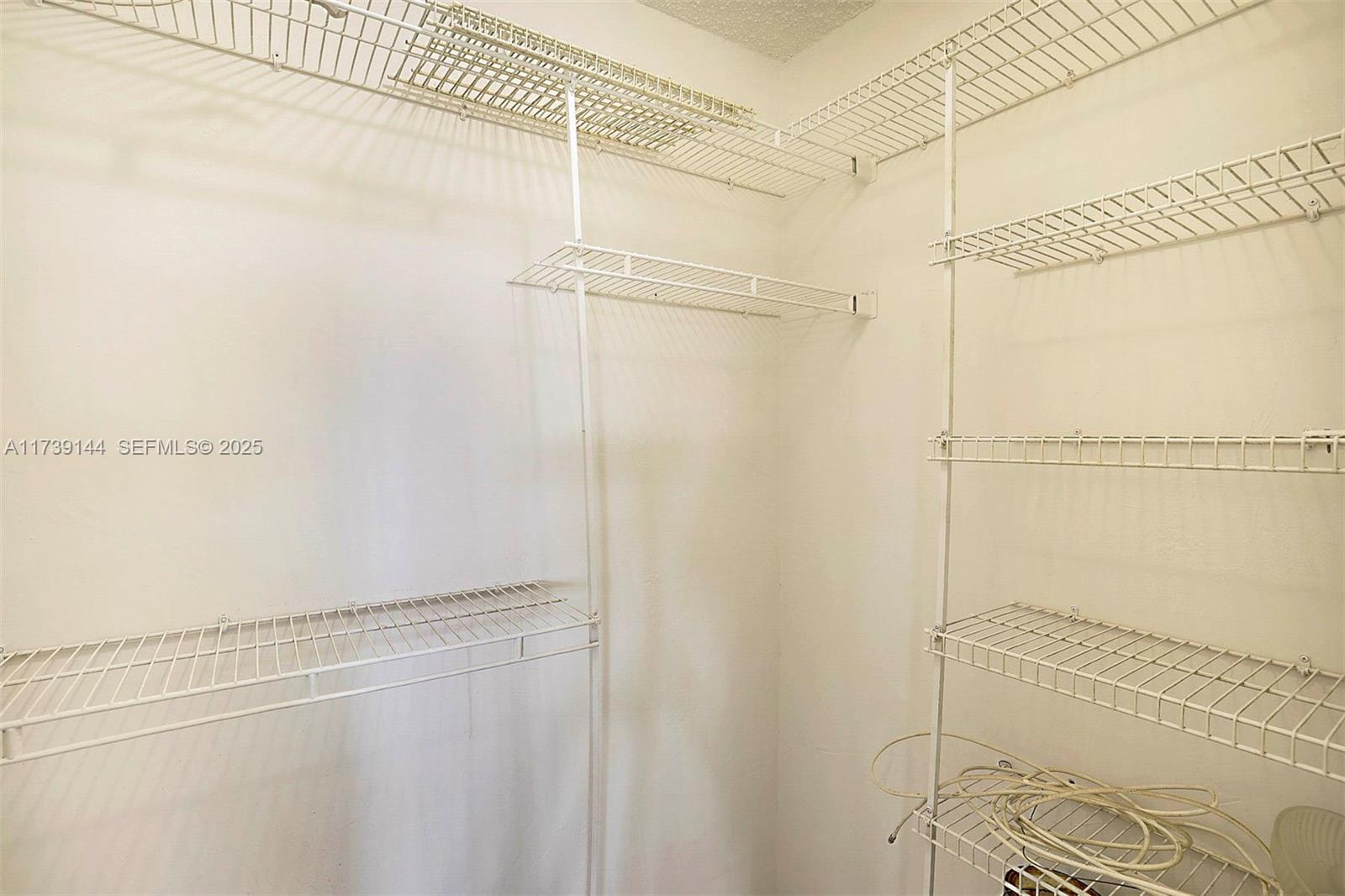 3301 Spanish Moss Terrace 904