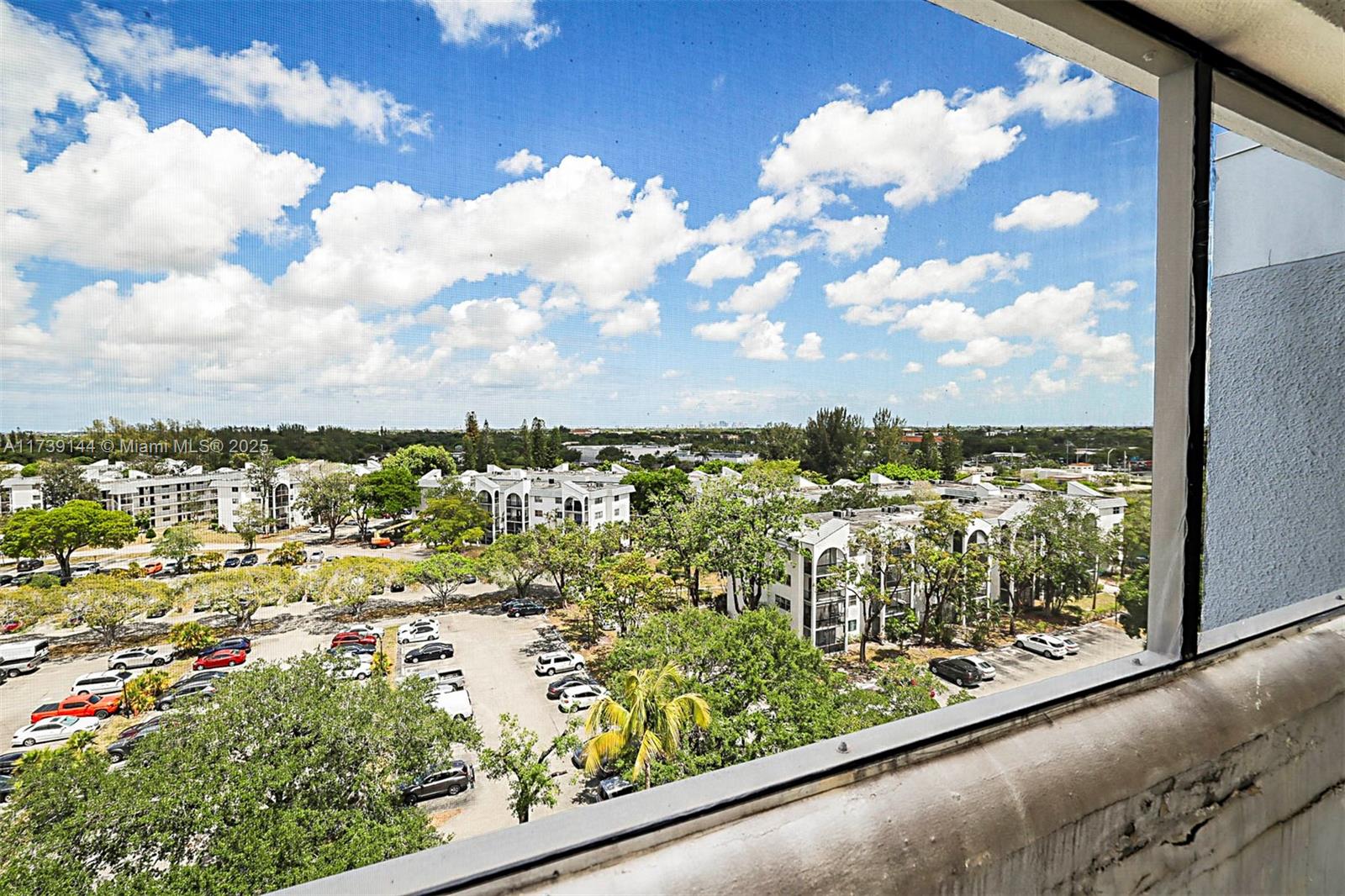 3301 Spanish Moss Ter # 904