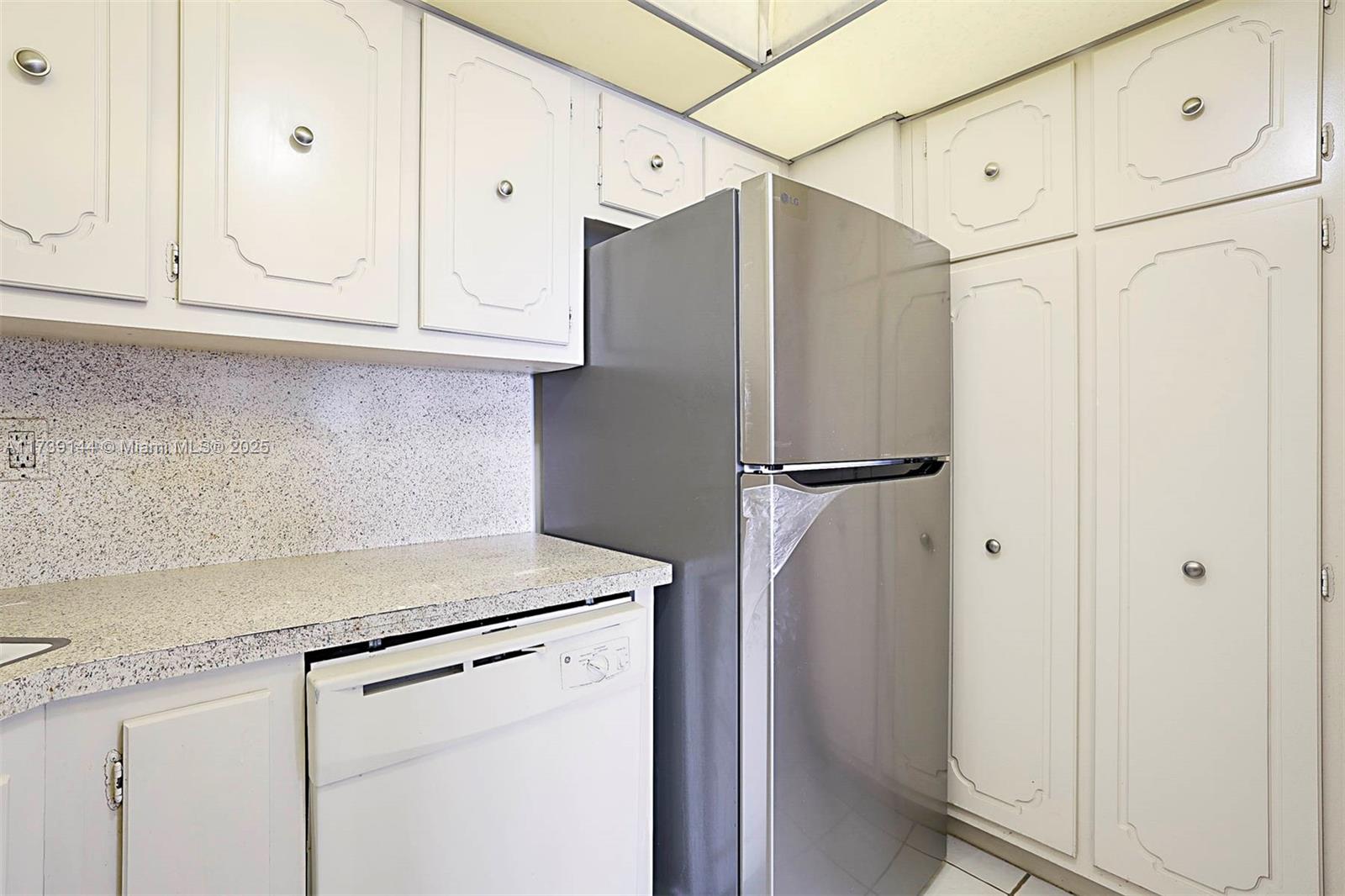 3301 Spanish Moss Ter # 904