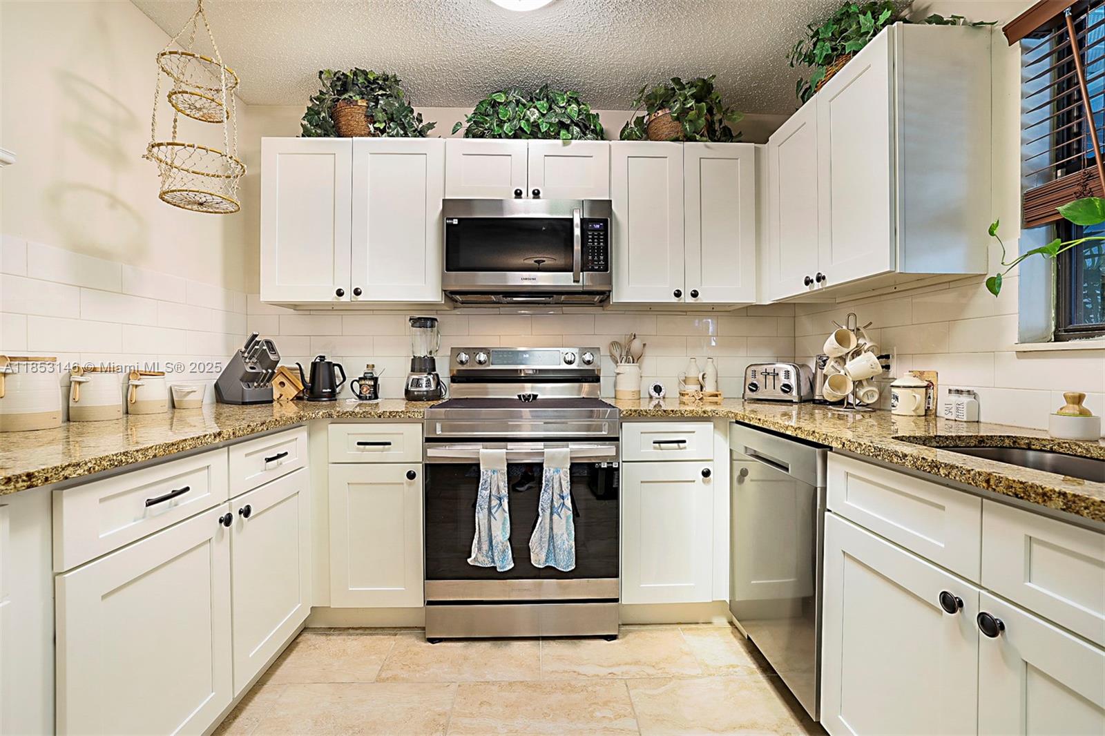 7100 Winter Garden Pkwy