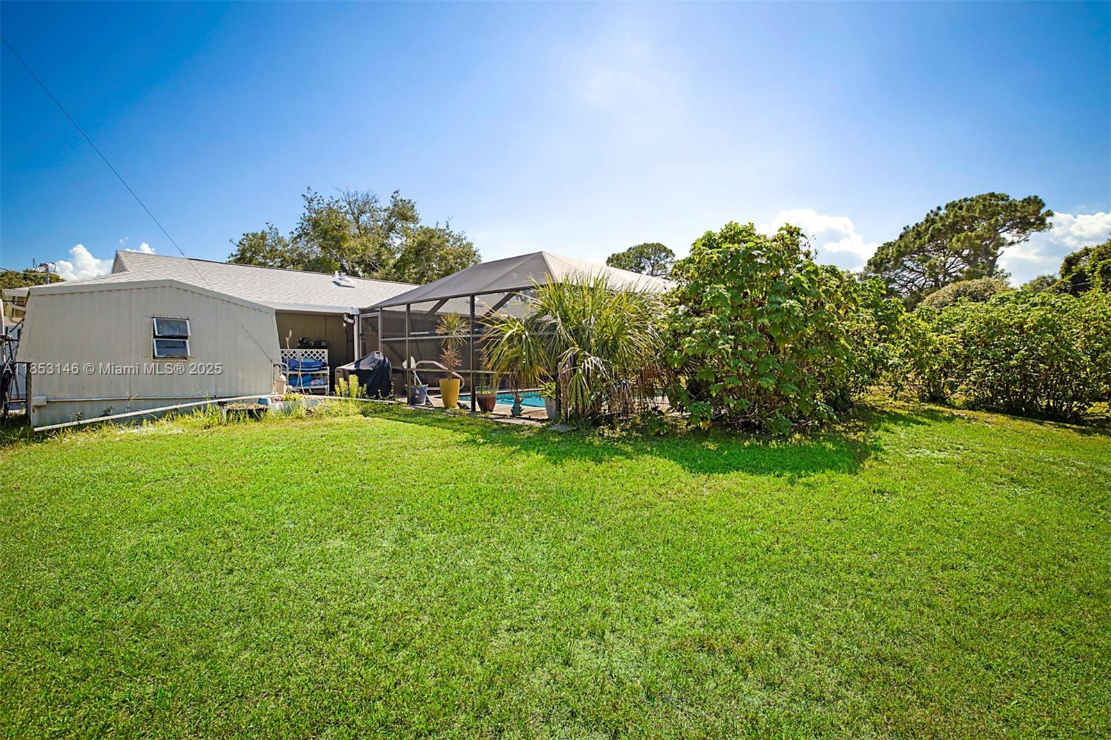 7100 Winter Garden Pkwy