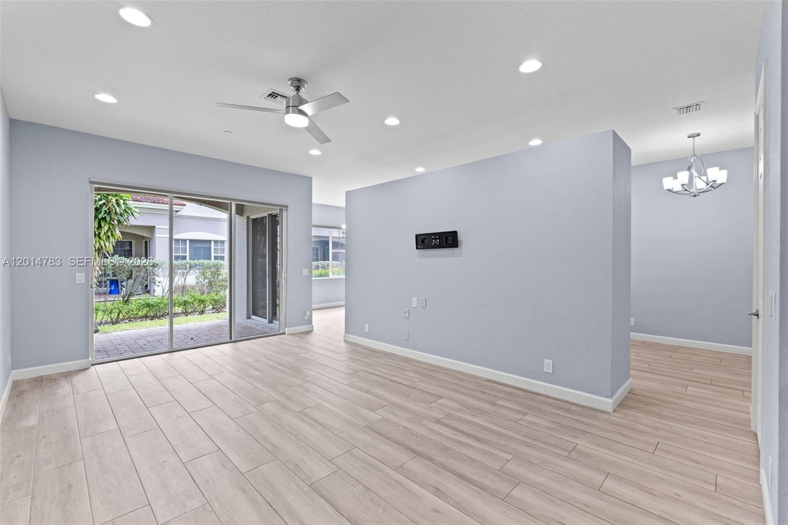 148 Nottingham Pl