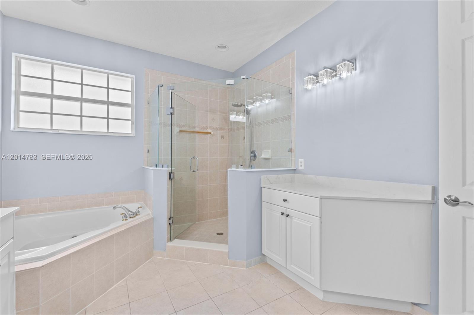 148 Nottingham Pl