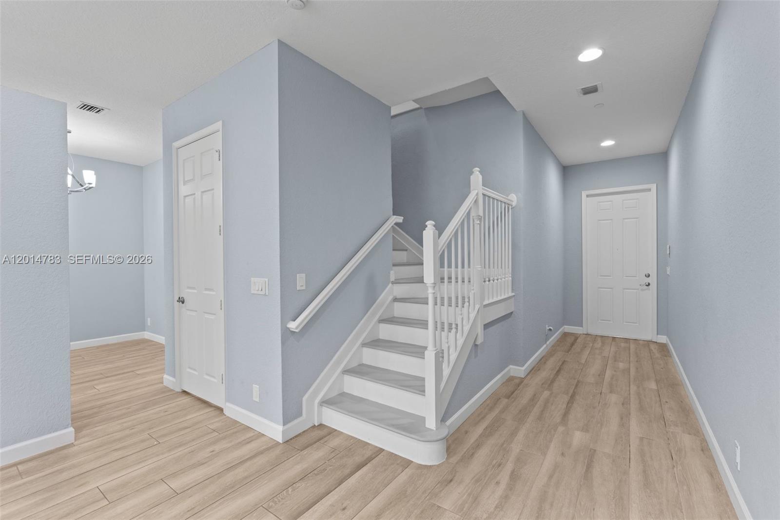 148 Nottingham Pl