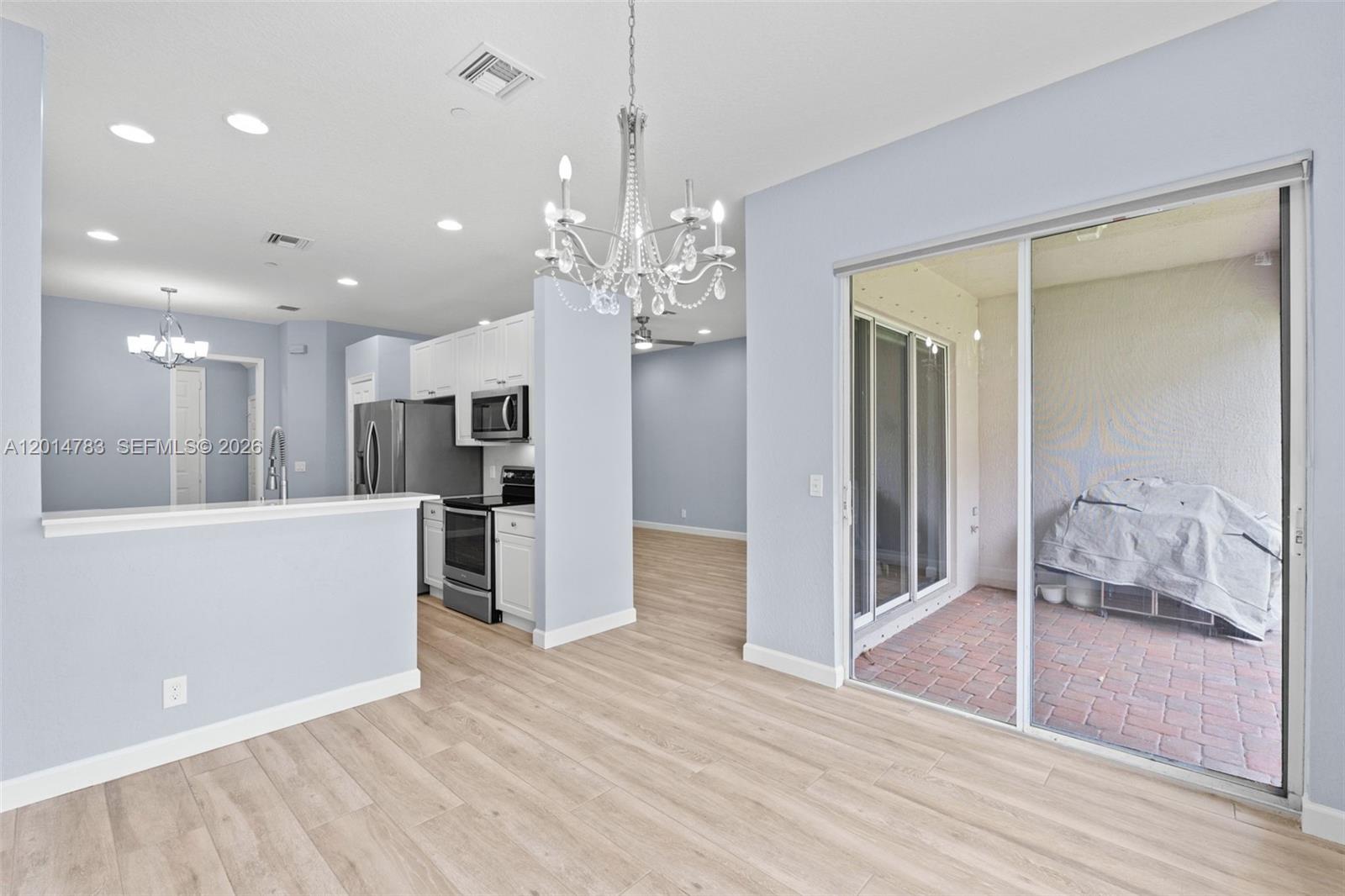 148 Nottingham Pl