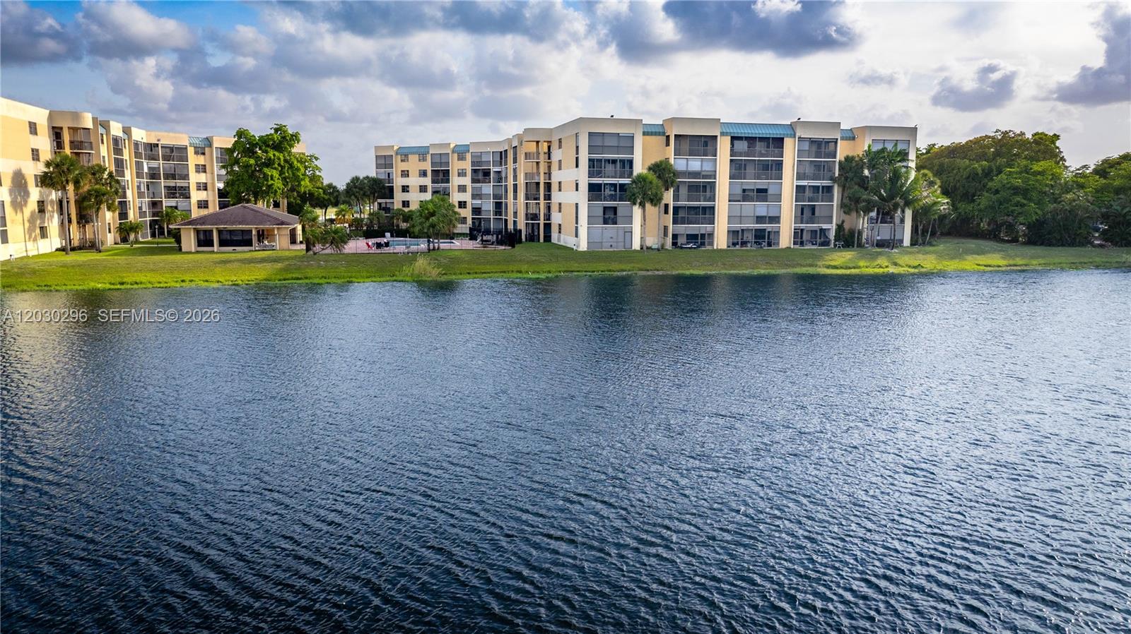 6475 W Oakland Park Blvd # 505
