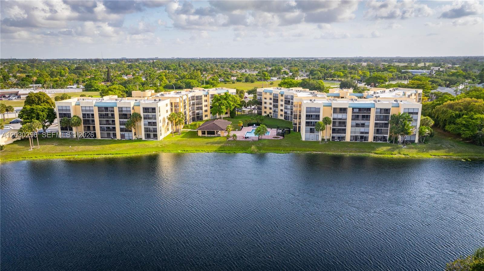 6475 W Oakland Park Blvd # 505