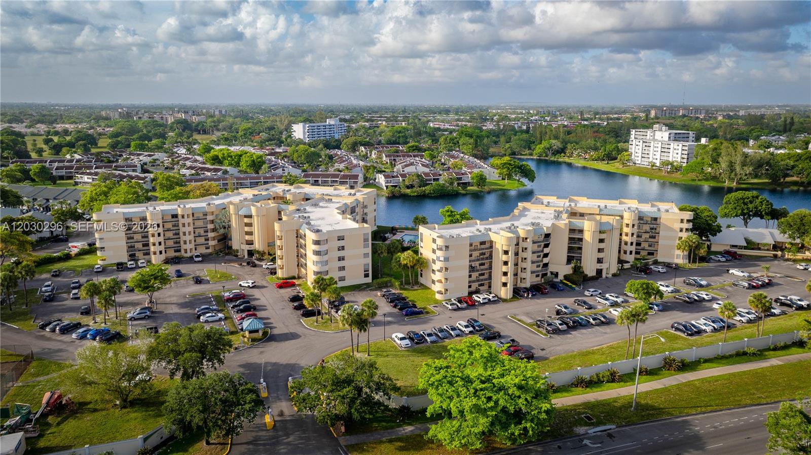 6475 W Oakland Park Blvd # 505