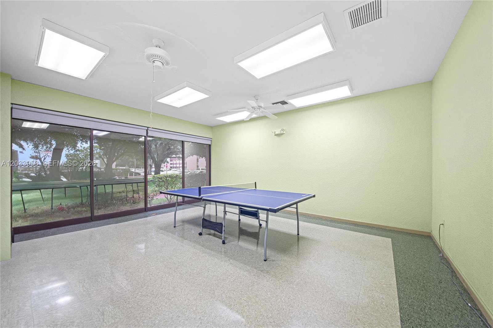 8951 Sunrise Lakes Blvd Unit: 301