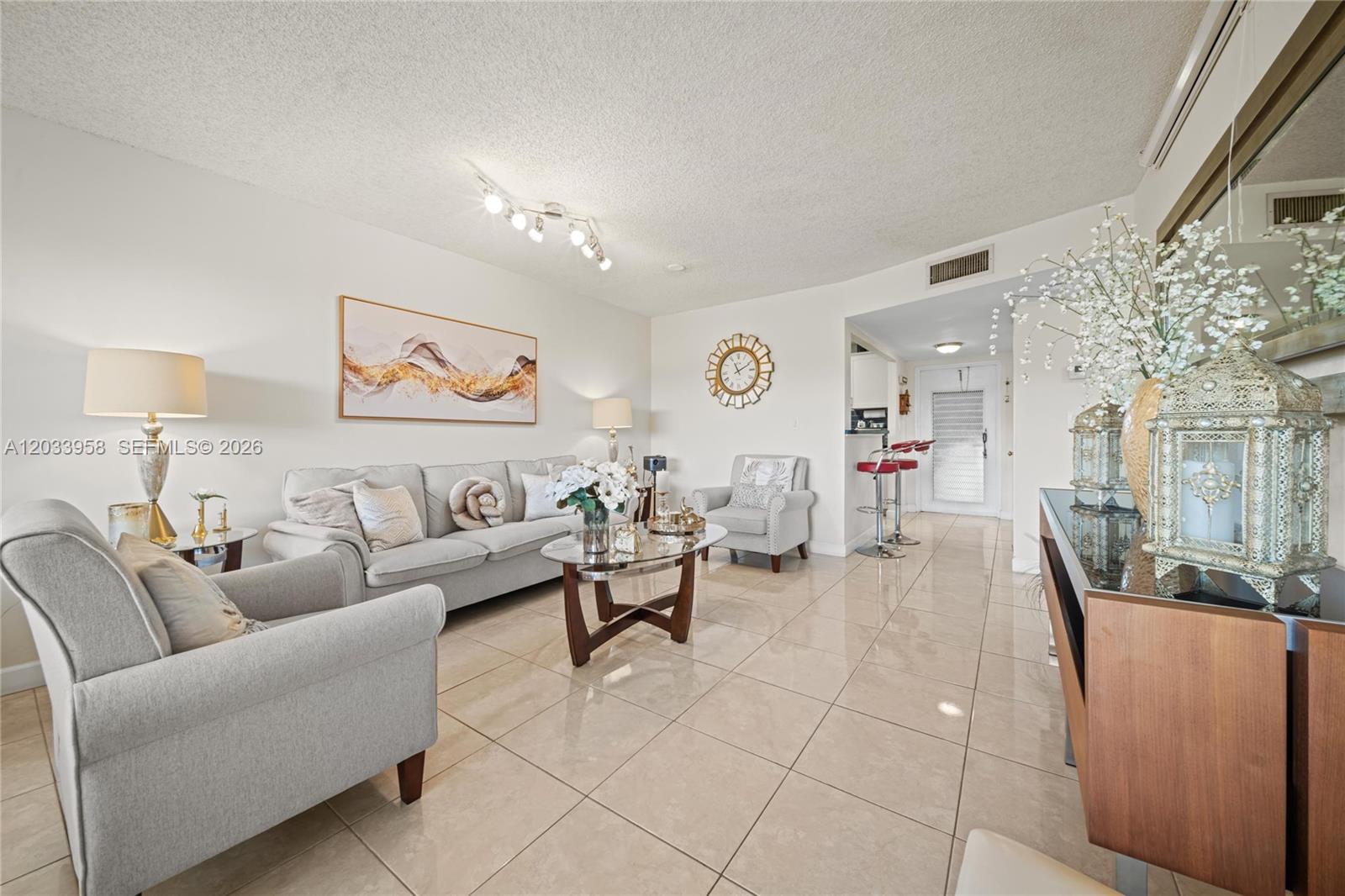 8951 Sunrise Lakes Blvd Unit: 301