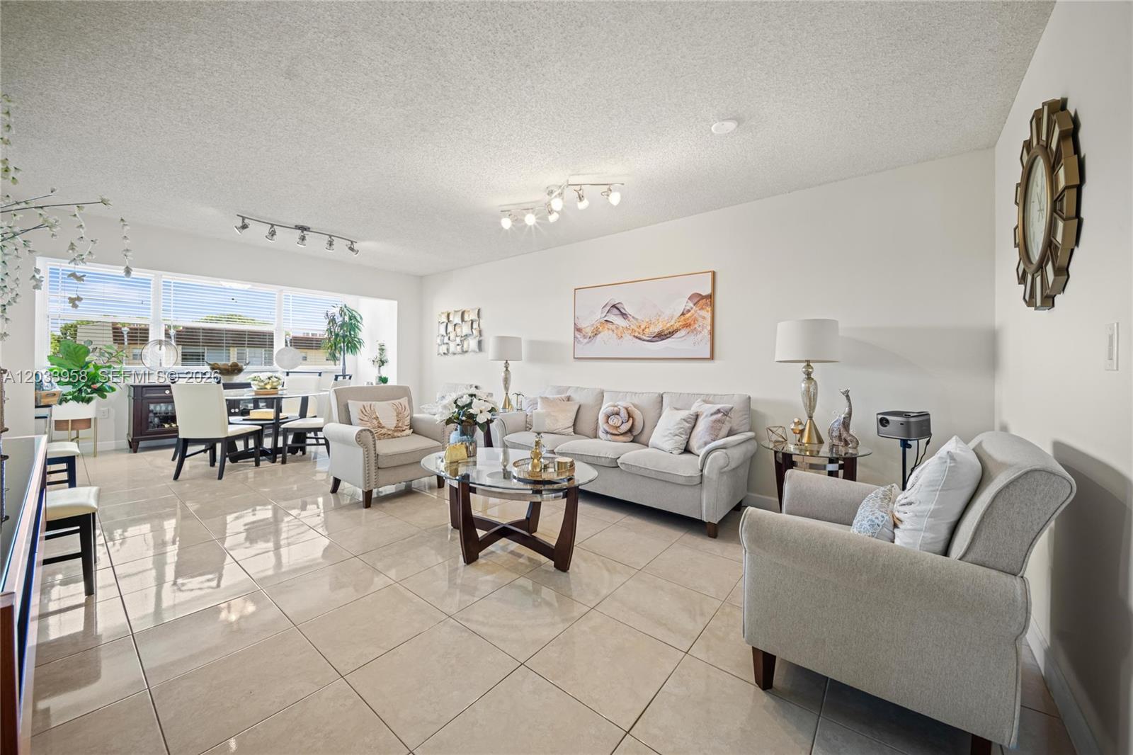 8951 Sunrise Lakes Blvd Unit: 301