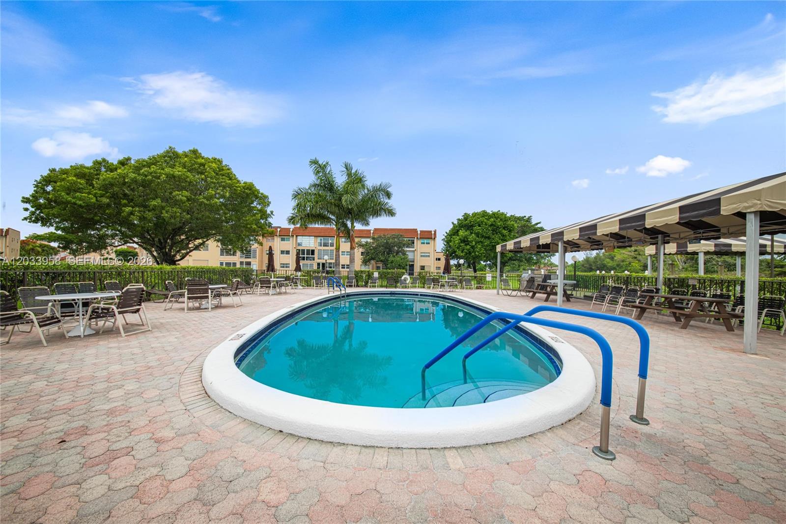 8951 Sunrise Lakes Blvd Unit: 301