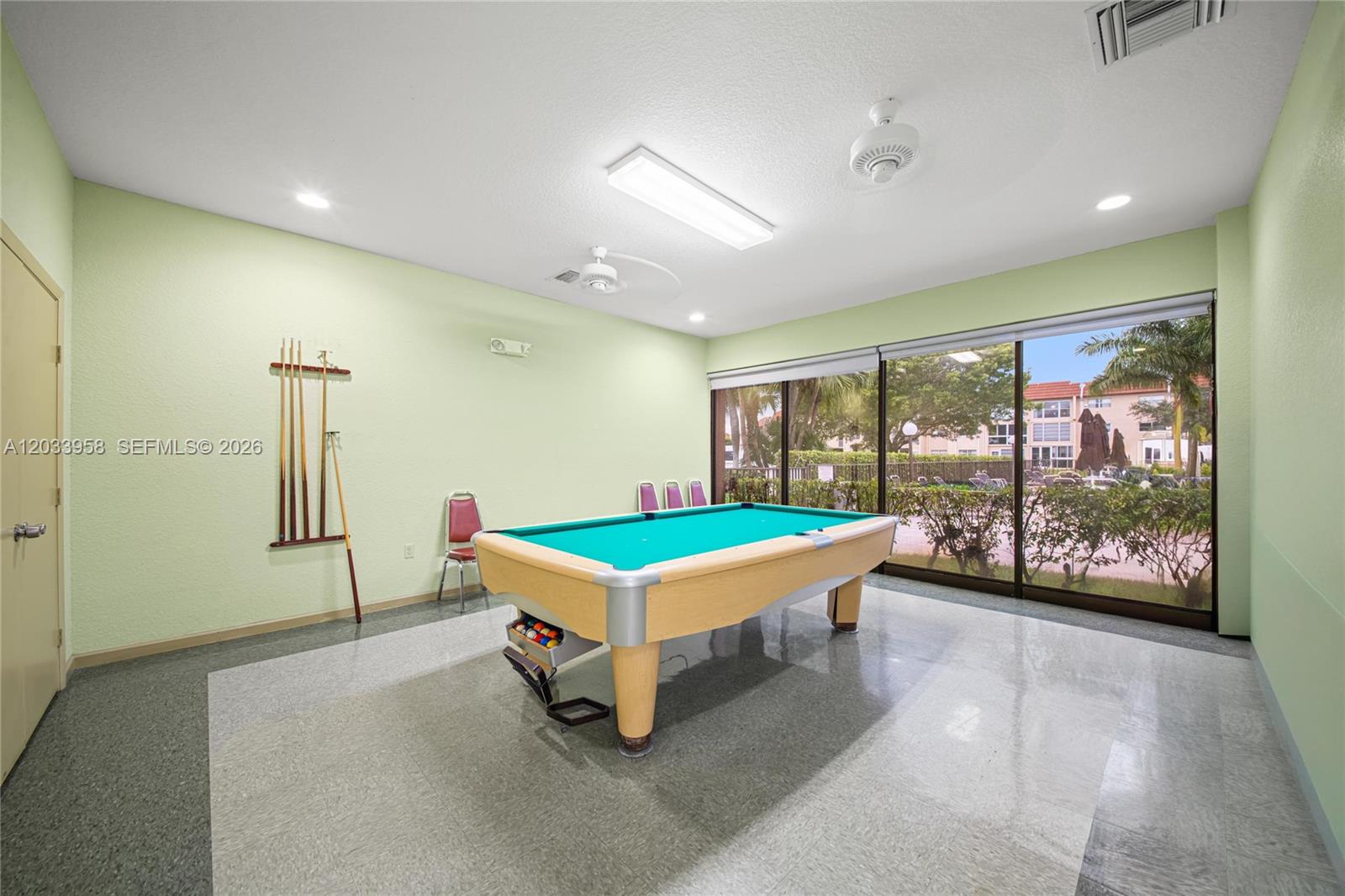 8951 Sunrise Lakes Blvd Unit: 301