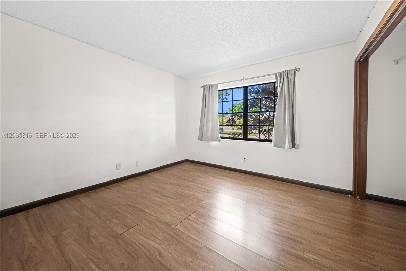 443 NE 38th Street
