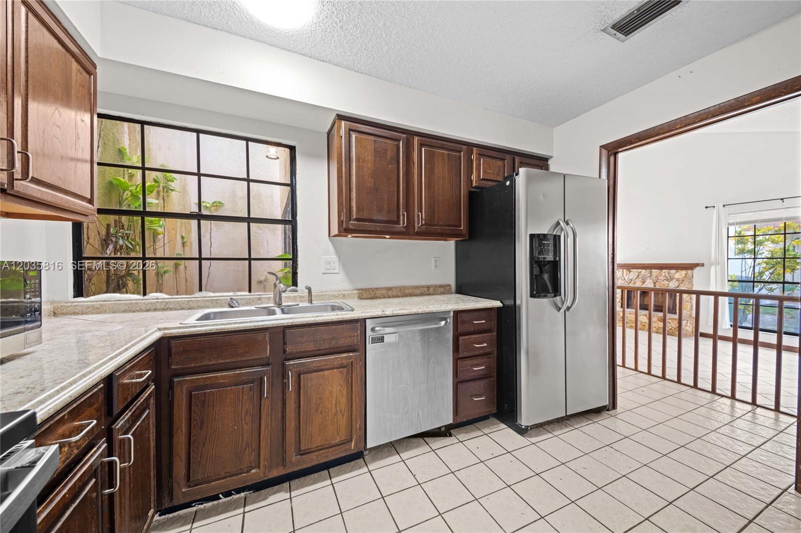 443 NE 38th Street