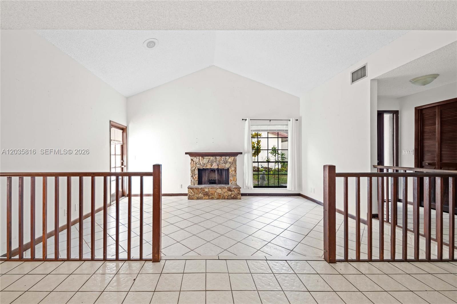 443 NE 38th Street