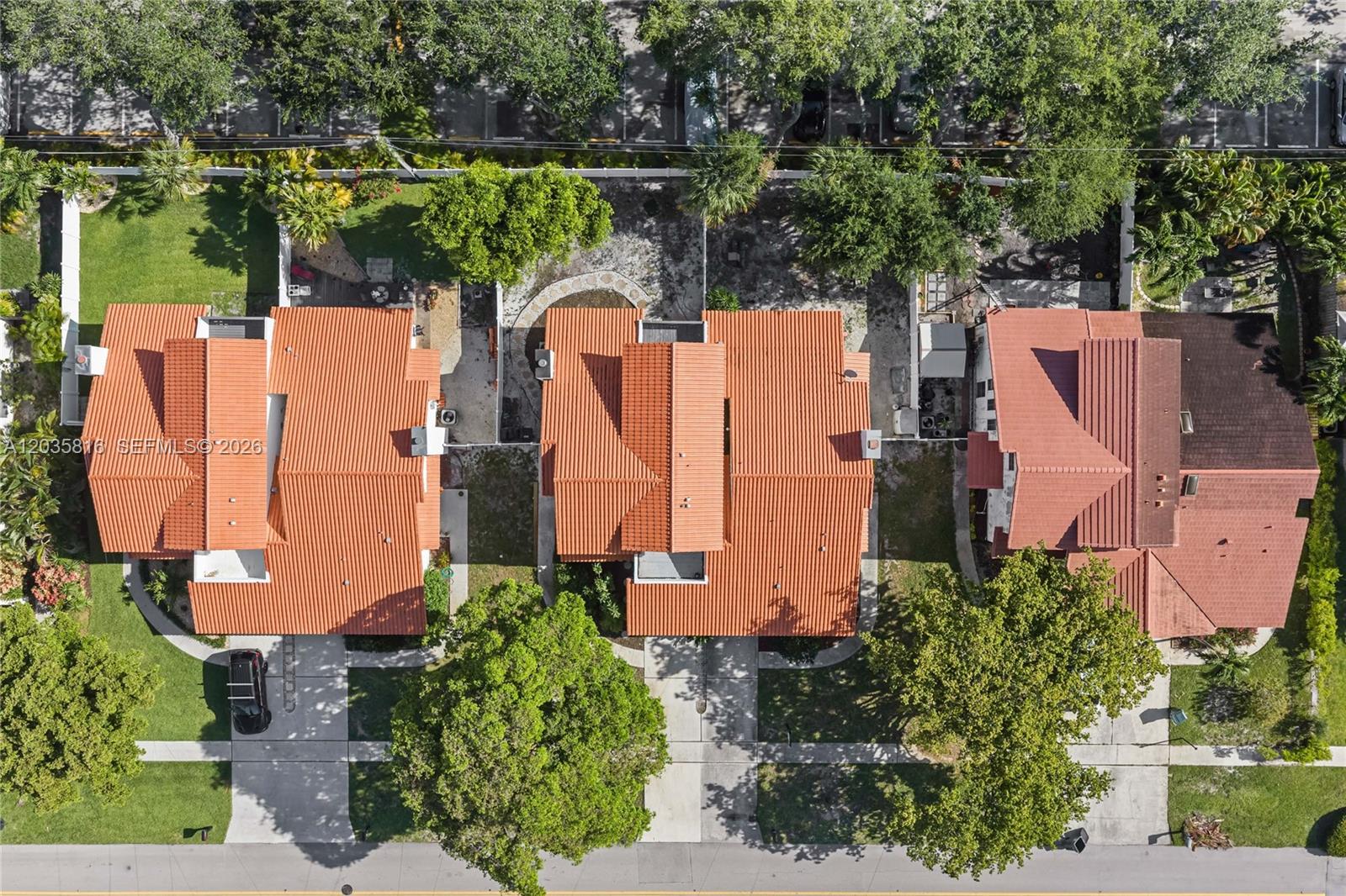 443 NE 38th Street