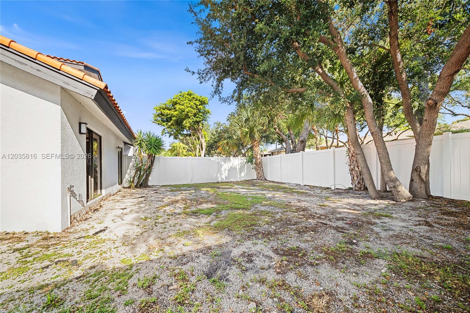 443 NE 38th Street