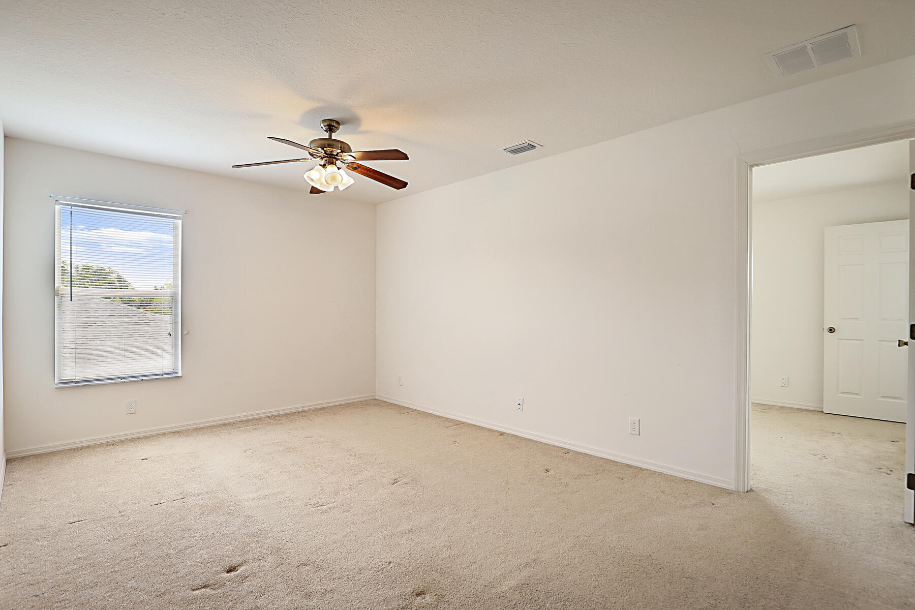 617 SE Karrigan Terrace, Port St. Lucie