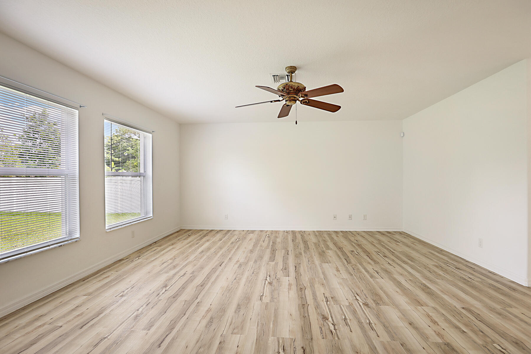 617 SE Karrigan Terrace, Port St. Lucie