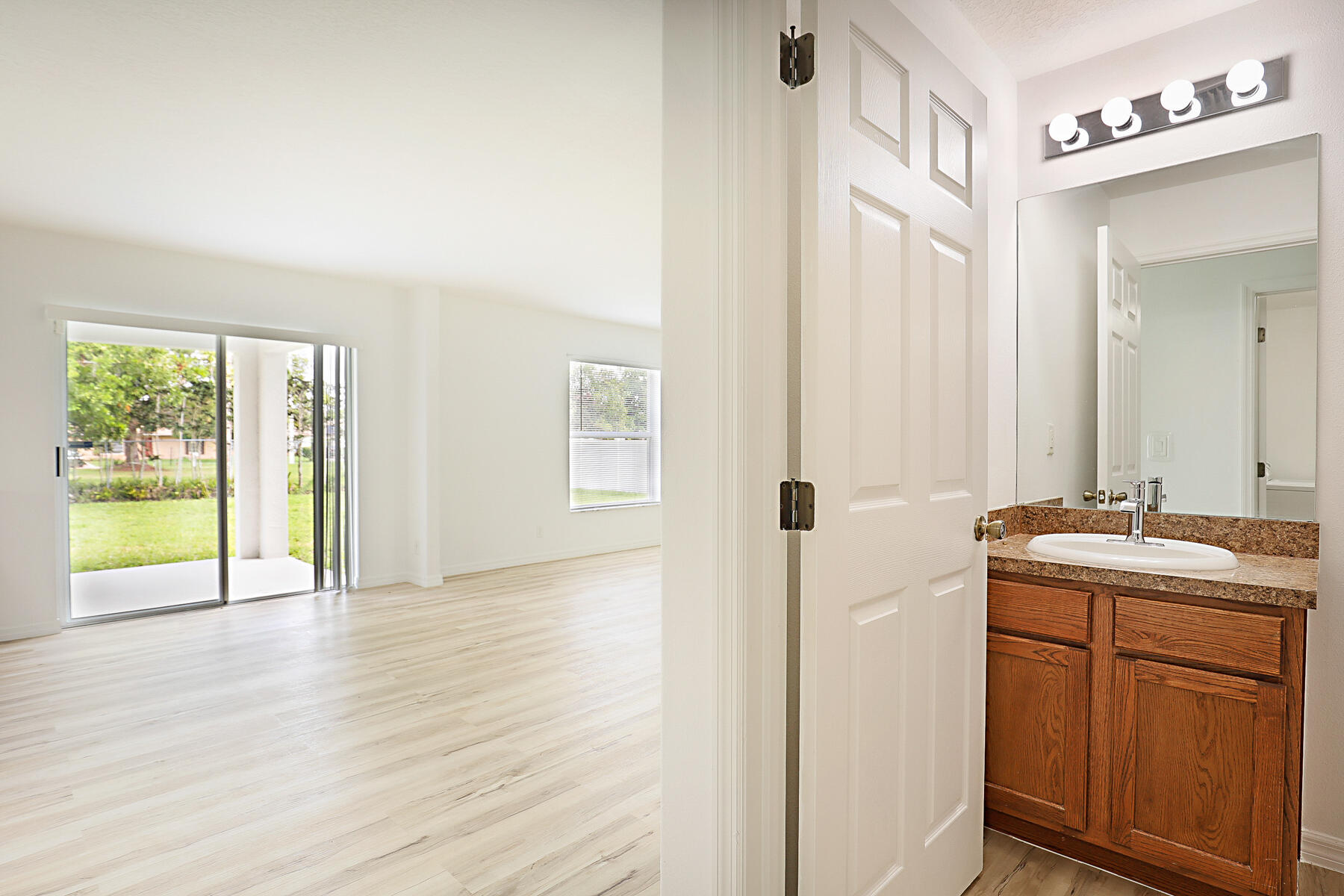 617 SE Karrigan Terrace, Port St. Lucie