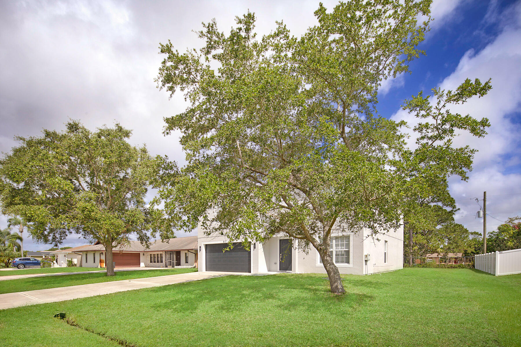 617 SE Karrigan Terrace, Port St. Lucie