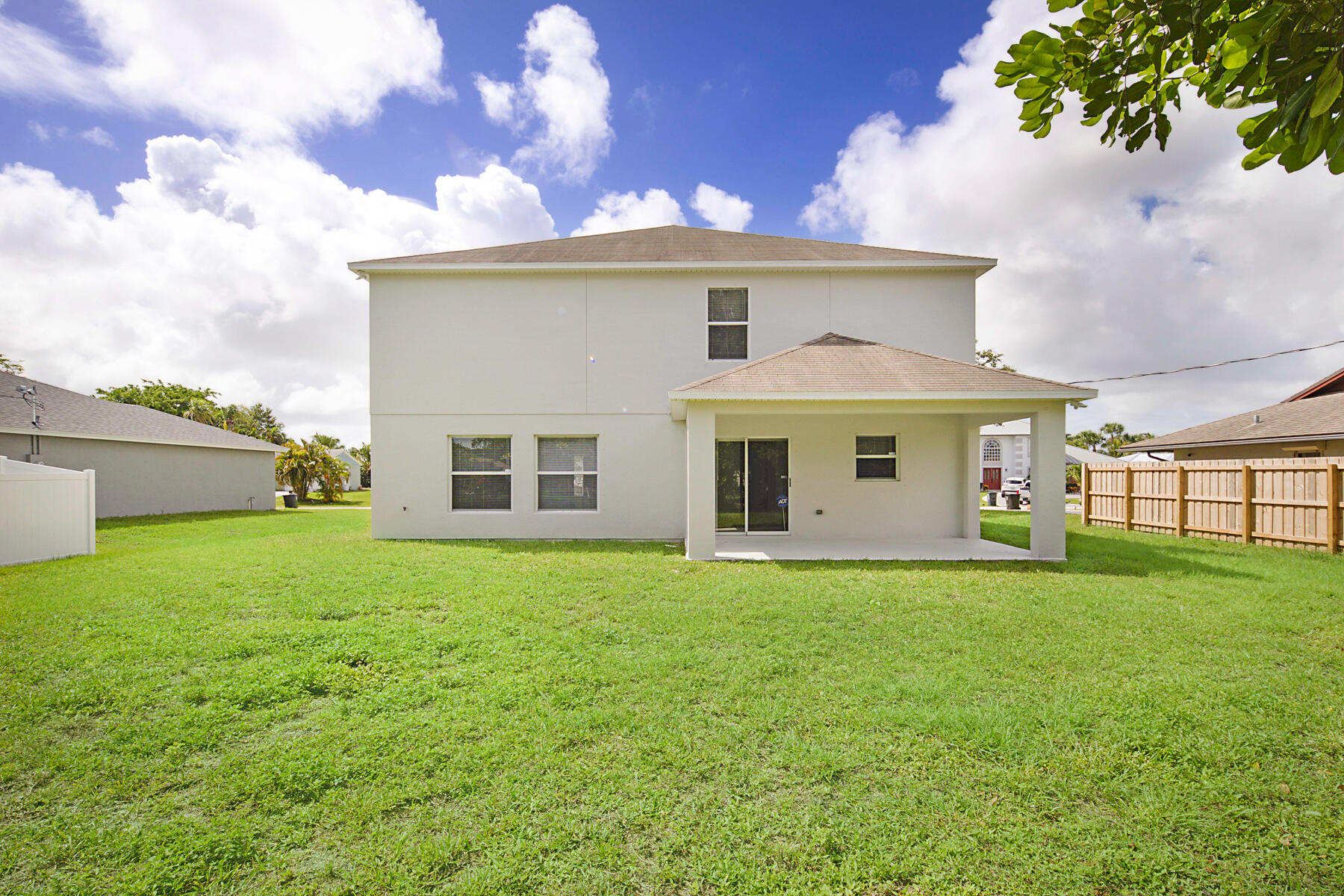 617 SE Karrigan Terrace, Port St. Lucie
