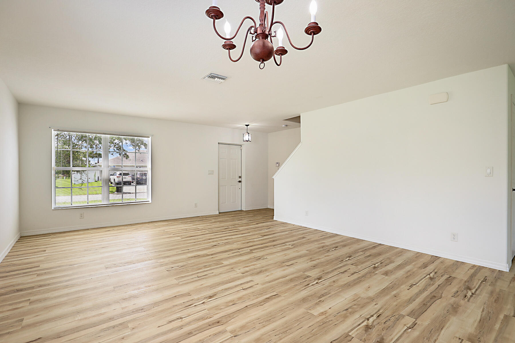 617 SE Karrigan Terrace, Port St. Lucie