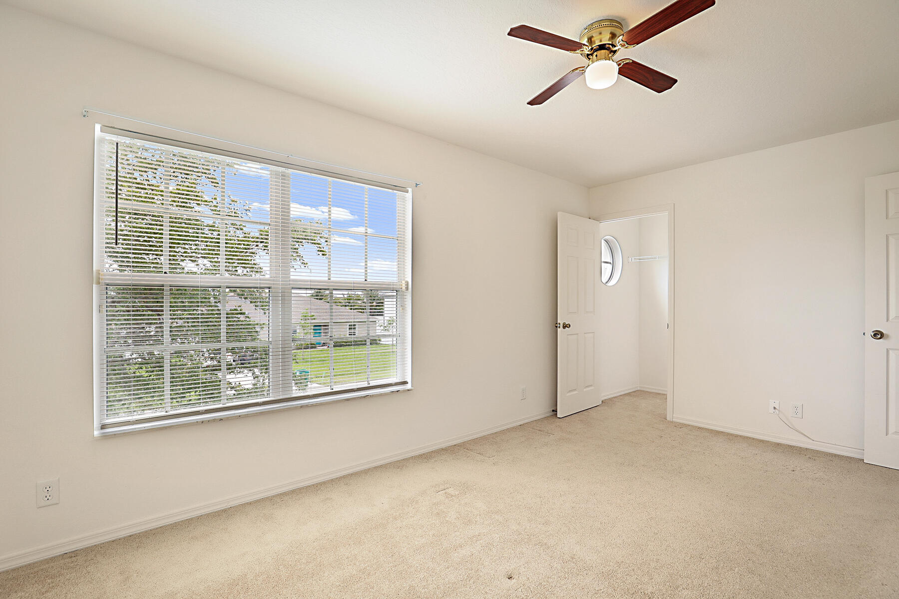 617 SE Karrigan Terrace, Port St. Lucie