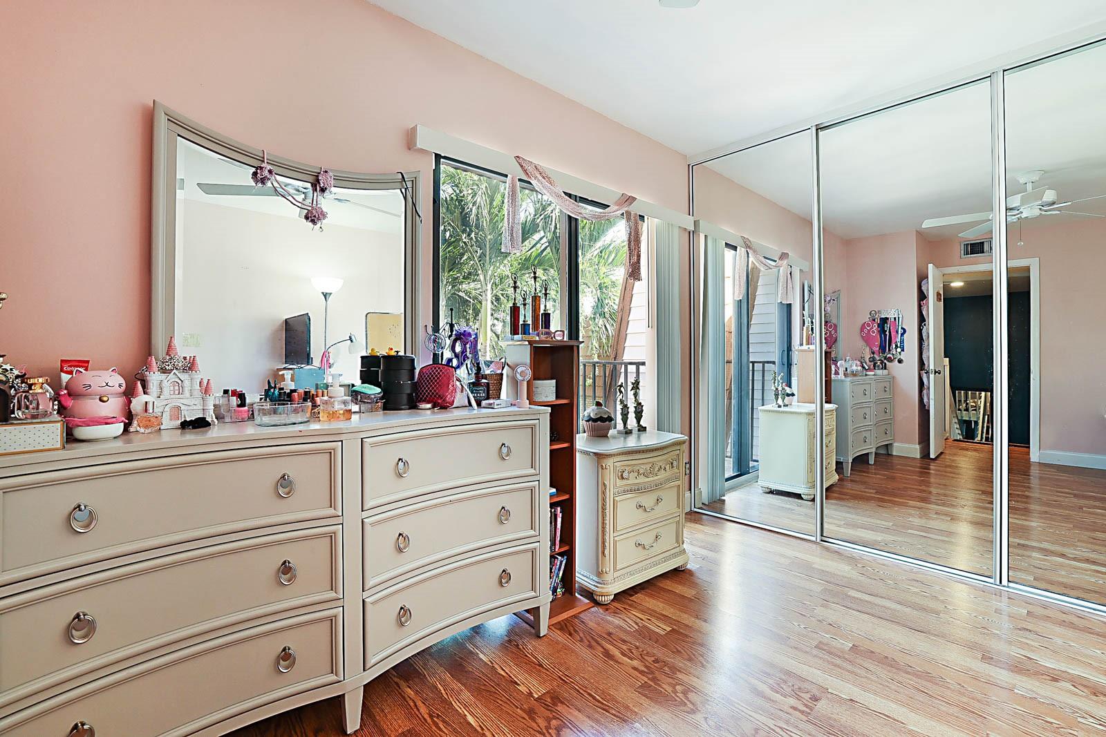 2876 SW 12th Street 2876