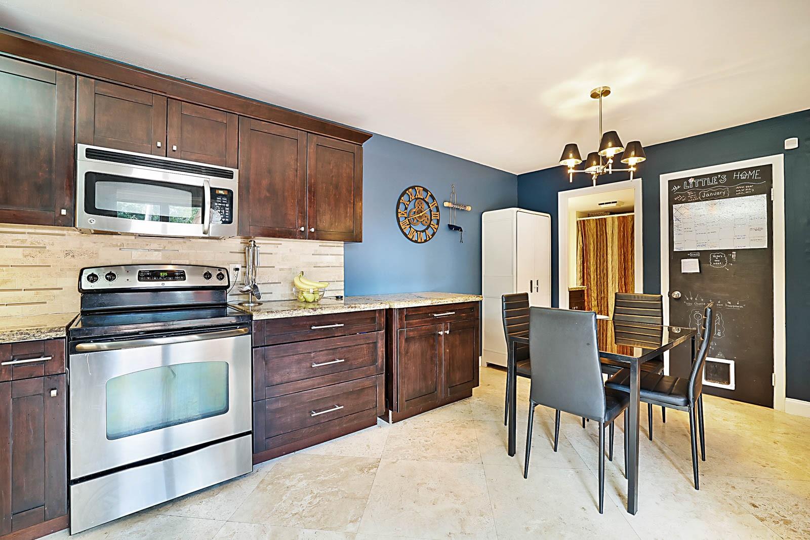 2876 SW 12th Street 2876