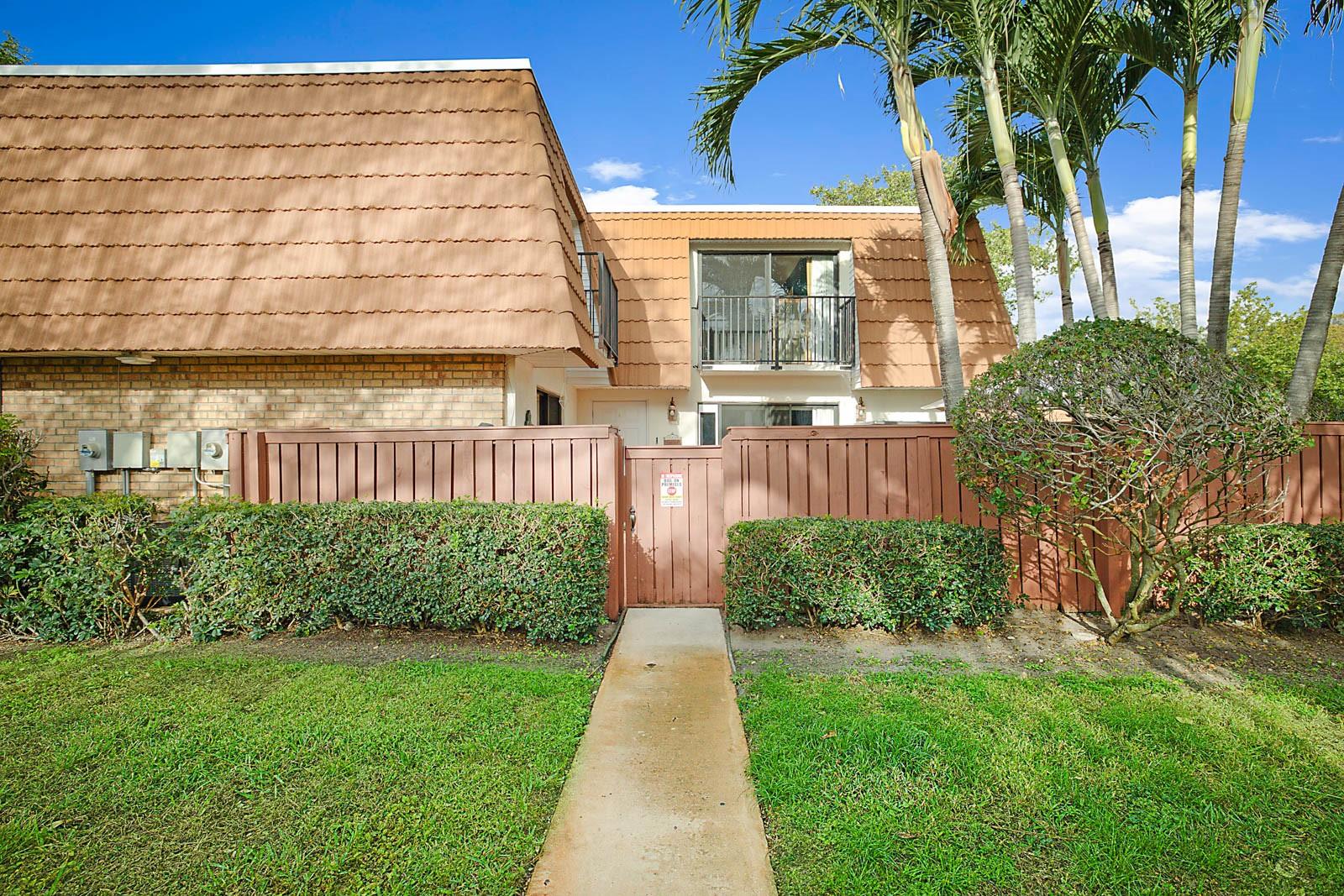 2876 SW 12th Street 2876