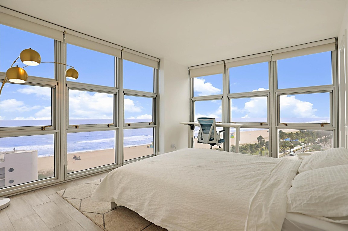 525 N Ocean Blvd 1125