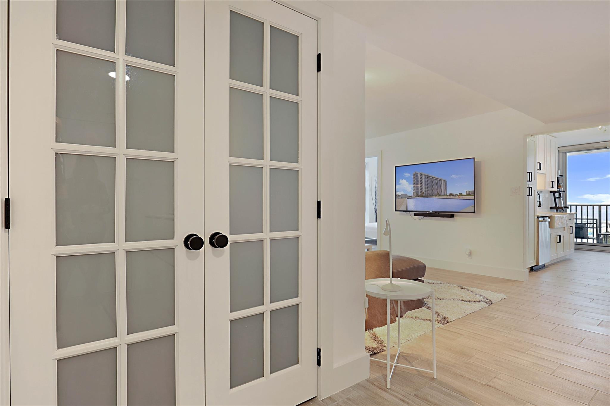 525 N Ocean Blvd 1125