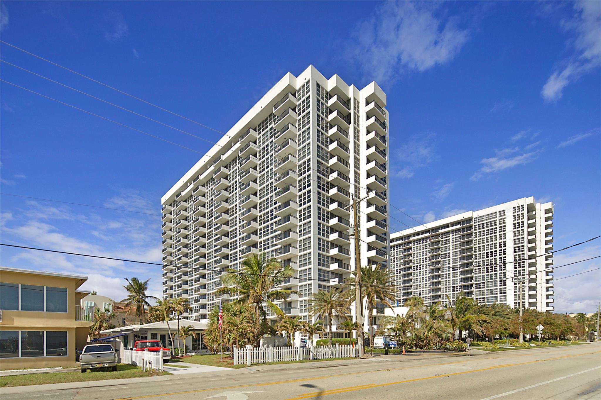 525 N Ocean Blvd 1125